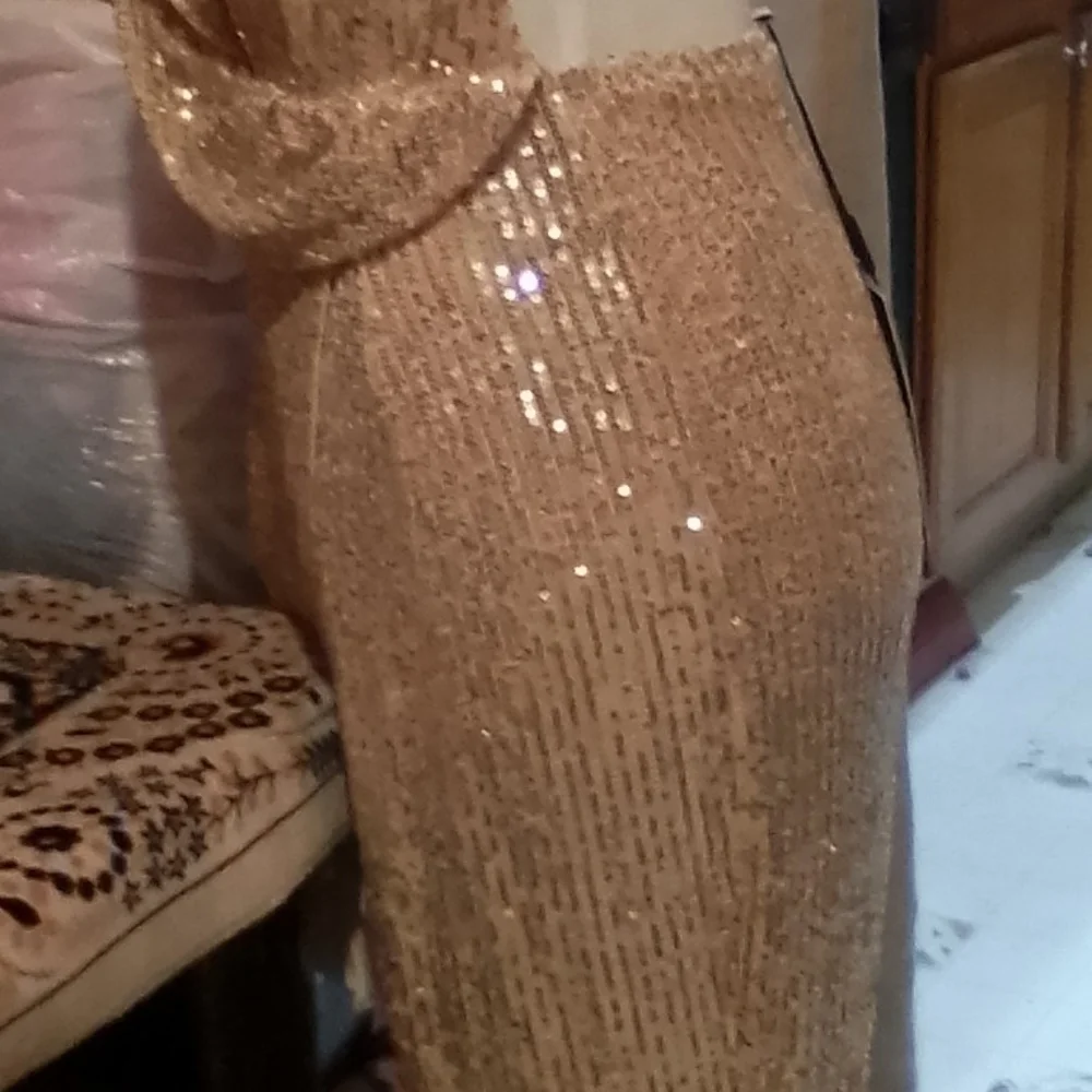 Prom/Wedding Dress - Picture 5 of 7